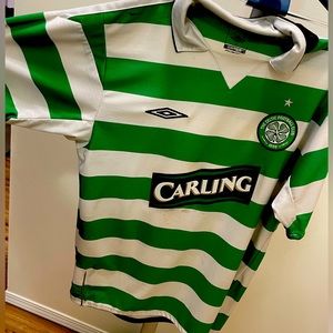 Celtic FC football / soccer Scottish premier league jersey.